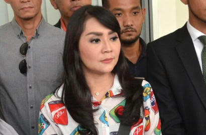 Diajak Damai Lagi, Tessa Kaunang Lelah Hadapi Sandy Tumiwa