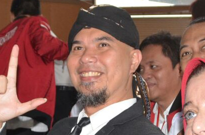 Ahmad Dhani Bantah Gaji Admin Twitter untuk Sebarkan Kebencian