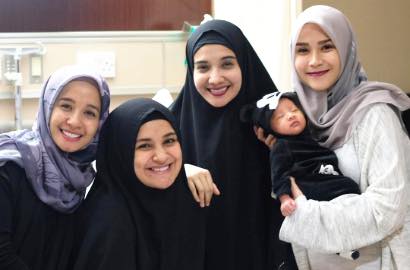 Jenguk Shireen Sungkar Bareng Geng, Zaskia Adya Mecca Tulis Caption Kocak