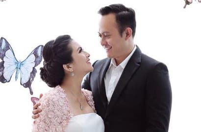 Kadek Devi Lahirkan Anak Pertama Kembar, Bayinya Super Ganteng