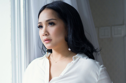 Karya Desainer Lokal, Terungkap Harga Baju Cantik Nagita di Premiere 'The Secret'