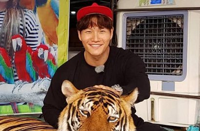 Rayakan Ultah, Kim Jong Kook Ceria Pamer Foto Bareng Ibunda