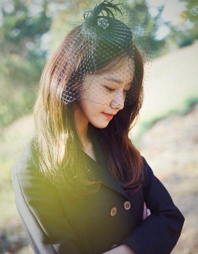 Pamer Foto Berbias Cahaya, Cantiknya Yoona Bak Dewi di BTS 'K2'