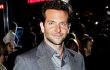 Bradley Cooper Dapat Tawaran Main di Film 'TMI'