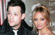 Nicole Richie Gunakan Tiga Gaun Berbeda di Acara Pernikahannya
