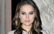 Natalie Portman Bantah Tawaran Tampil di Film 'Man of Steel'