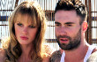 Foto: Adam Levine Lengket Dengan Sang Pacar Untuk Video Musik 'Never Gonna Leave This Bed'