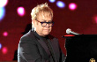 Elton John Tak Bakal Tampil di Pernikahan Pangeran William