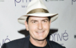 Charlie Sheen Dapat Tawaran Jadi Sutradara Film Porno