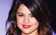 Selena Gomez Bakal Hadirkan Pengalaman Hidup di Album Ketiga