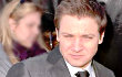 Akankah Jeremy Renner Jadi Tokoh Utama di 'The Bourne Legacy'?