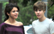 Selena Gomez Tak Yakin Bisa Duet Bareng Justin Bieber