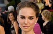 Percaya Takhayul, Natalie Portman Ogah Beli Barang Kebutuhan Bayi Sebelum Anaknya Lahir