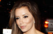 Video: Eva Longoria Hampir Pamer Dada di Acara TV