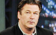 Benarkah Alec Baldwin Mundur Dari 'Rock of Ages'?