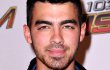 Joe Jonas Berani Nekat Untuk Debut Album Solo
