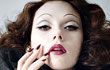 Foto: Scarlett Johansson Tampil Sebagai Badut Dengan Terompet di W Magazine