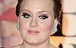 Terserang Laryngitis Akut, Adele Dilarang Bernyanyi Dan Bicara Selama Satu Bulan