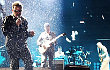 Video: U2 <i>Boyong</i> Single Hits ke Festival Glastonbury 2011