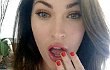 Foto: Megan Fox Buktikan Wajahnya Bebas Botox