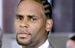 R. Kelly Masuk Rumah Sakit di Chicago