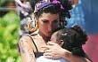 Amy Winehouse Sempat Urus Proses Adopsi Seorang Gadis Asal Santa Lucia Sebelum Kematiannya