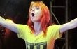 Puluhan Penonton Pingsan Saat Paramore Baru Memulai Konsernya di Jakarta