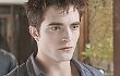 Trailer: Robert Pattinson Dihadapkan Pada Pilihan Sulit di 'Breaking Dawn Part I'