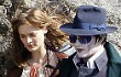 Foto Perdana Johnny Depp Sebagai Vampir di 'Dark Shadows'