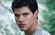 Taylor Lautner: 'The Twilight Saga's Breaking Dawn Part I' Sangat Emosional