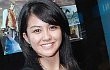 Revalina S. Temat Jadi Guru Fisika dalam 'Semesta Mendukung'