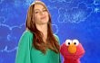 Belajar Kata Bersama Sofia Vergara dan Elmo 'Sesame Street'