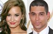 Demi Lovato Pamer Kemesraan dengan Wilmer Valderrama