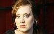 Adele Jalani Operasi Bedah Mikro di Boston Untuk Hentikan Pendarahan Pita Suara