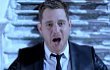 Michael Buble Rilis Video Musik Natal 'Santa Claus Is Coming To Town'