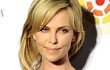 Charlize Theron Pernah Jadi Korban Bullying