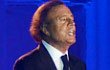 Konser Rp 4 Miliar Julio Iglesias Sukses Pukau Penonton Jakarta