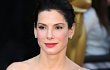 Sandra Bullock Dianggap Plin-Plan Karena Tak Jadi Berhenti Akting