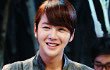 Jang Geun-suk Sumbangkan Uang ke Panti Asuhan