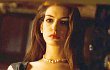 Bocoran Adegan Anne Hathaway Sebagai Catwoman di 'The Dark Knight Rises'