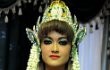Julia Perez Masih Harus Lakoni Ritual Mahkota Ular