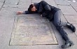 Taecyeon 2PM Jadi Pria Terlantar di Perancis