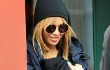 Beyonce Knowles dan Jay-Z Bawa Blue Ivy Carter Jalan-Jalan