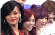 Kara Duduk Bareng Rihanna dan Taylor Swift