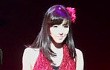 Gaun Merah Seksi Tiffany SNSD Pukau Fans
