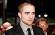 Robert Pattinson Bakal Main di Film Pencarian Saddam Hussein