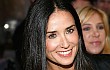 Demi Moore Akhirnya Ganti Nama Akun Twitter