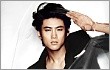 Taecyeon 2PM Jadi Boneka Macho di Cosmopolitan
