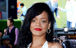 Rihanna Tidak Puas Miliki Tubuh Kurus