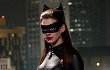 Anne Hathaway Tak Protes Kostum Ketat Catwoman di 'Dark Knight Rises'